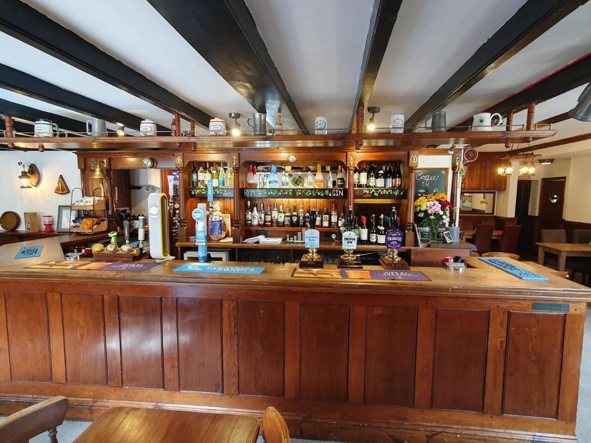 The Ship Inn Truro Exterior photo